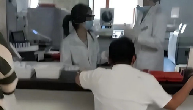 第884页